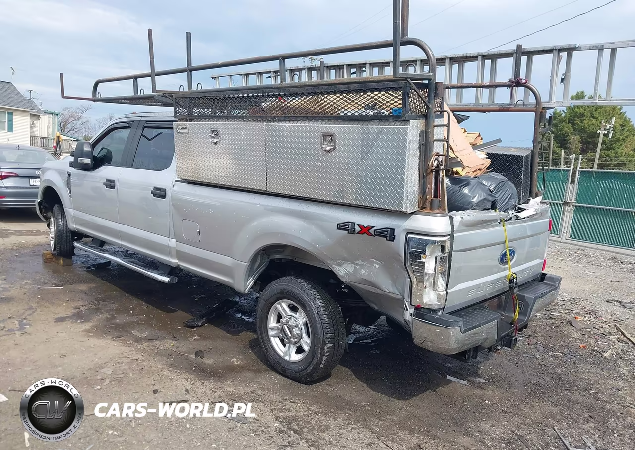 2017 Ford F250 Super Duty VIN:1FT7W2B63HEE43168 - 3