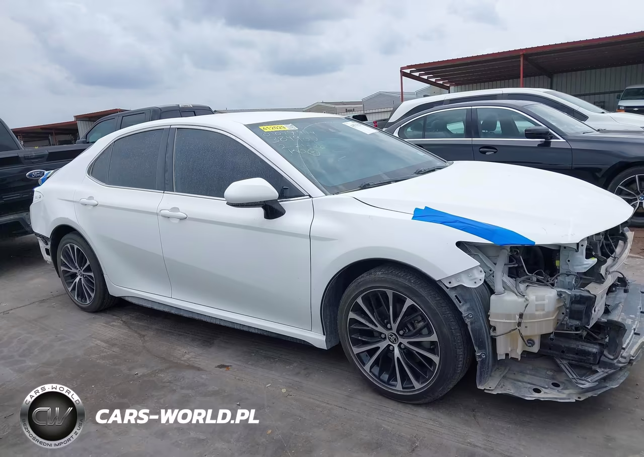 2020 Toyota Camry Se VIN:4T1G11AK3LU384902 - 14