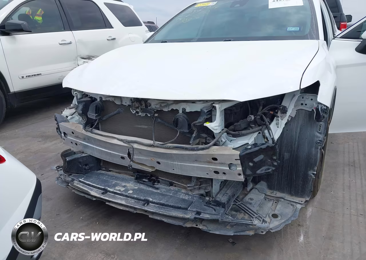 2020 Toyota Camry Se VIN:4T1G11AK3LU384902 - 6