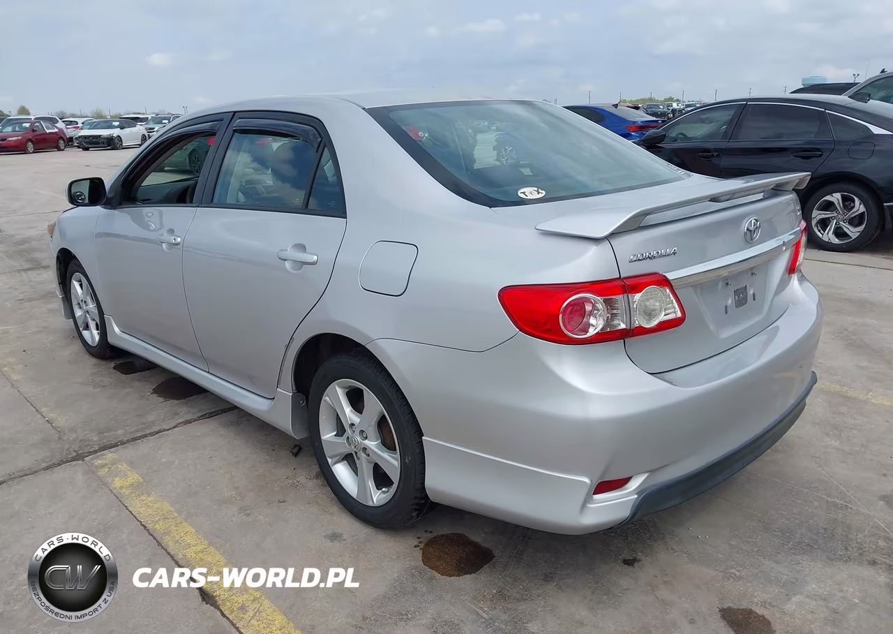 2012 Toyota Corolla S VIN:2T1BU4EE5CC785635 - 3