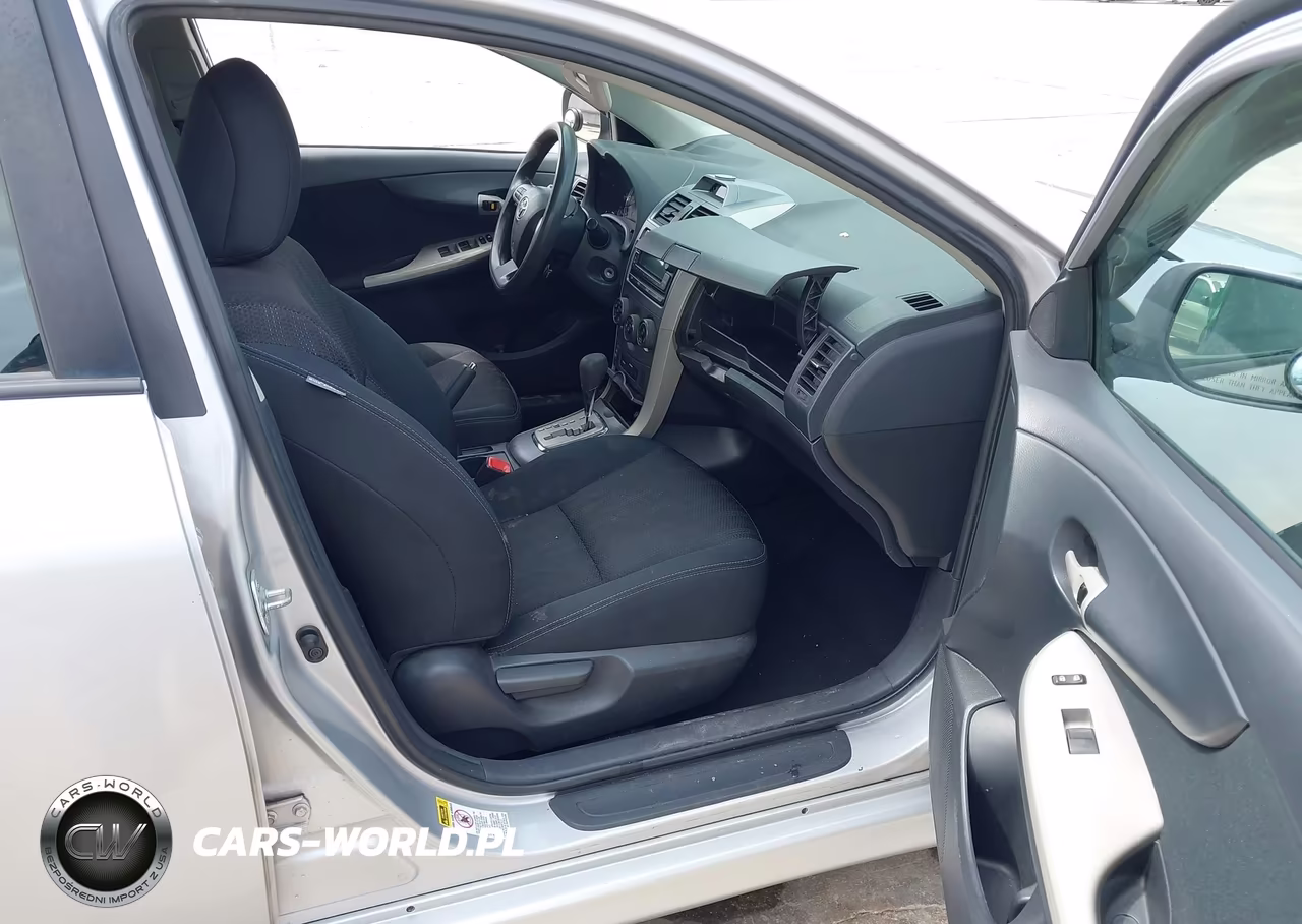 2012 Toyota Corolla S VIN:2T1BU4EE5CC785635 - 5