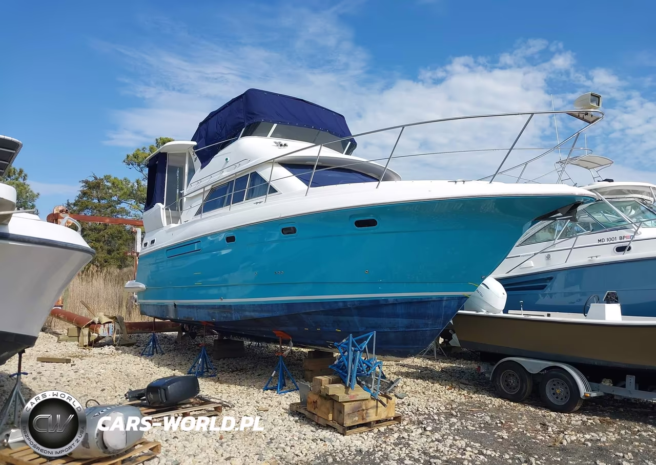 2004 Cruisers Yachts Other