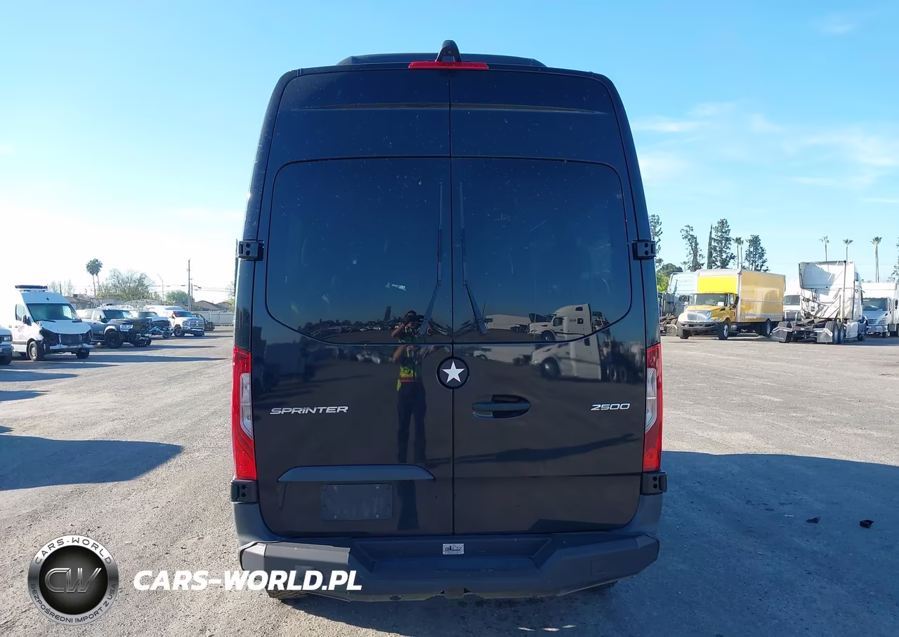 2024 Mercedes-Benz Sprinter 2500 Standard Roof 4-Cyl Diesel Ho VIN:W1Z4NFVY4RP653656 - 17