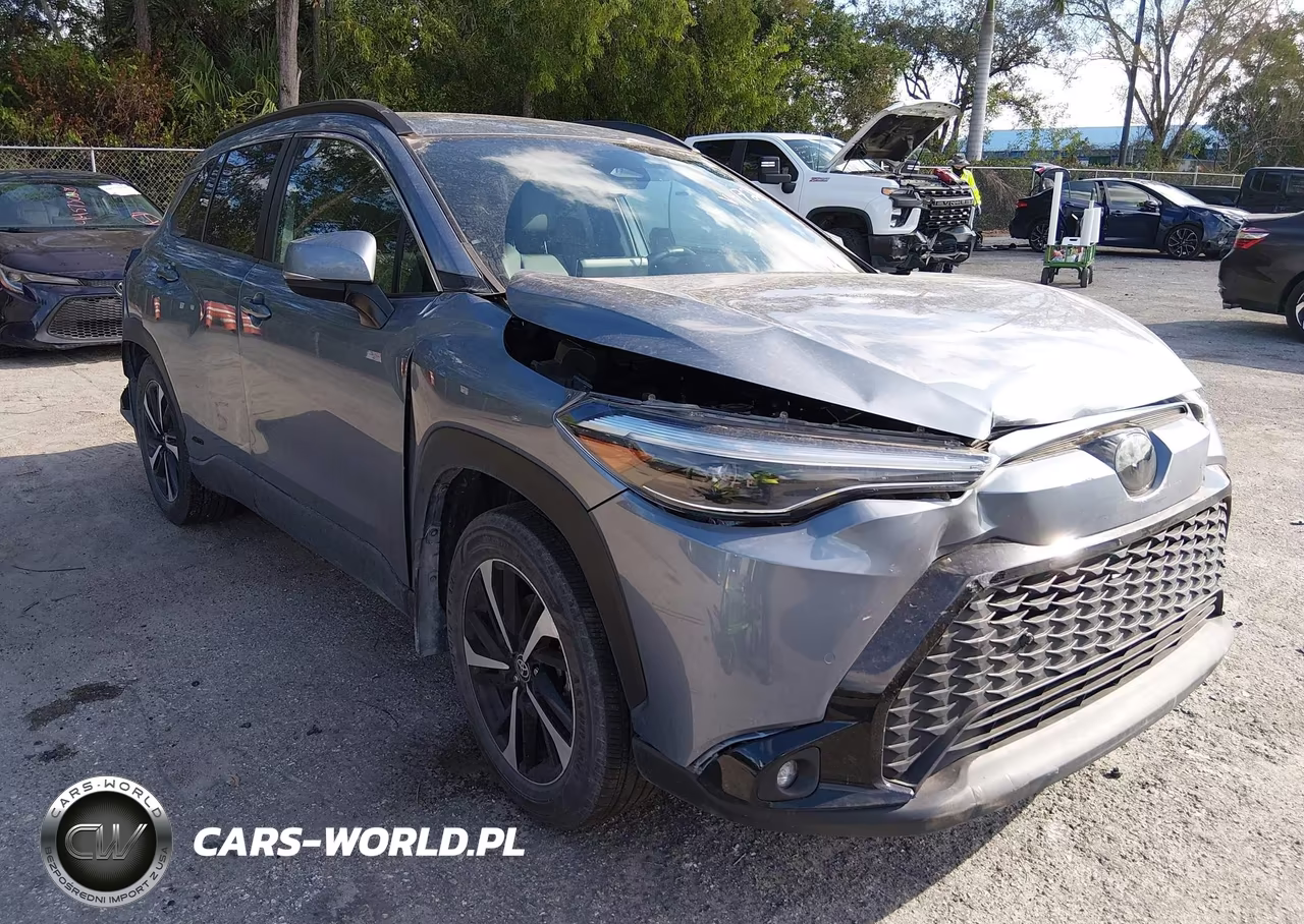 2024 Toyota Corolla Cross Hybrid Xse