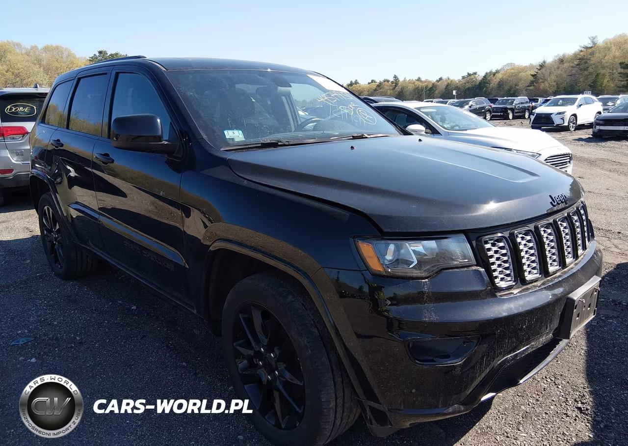 2021 Jeep Grand Cherokee Laredo X 4X4