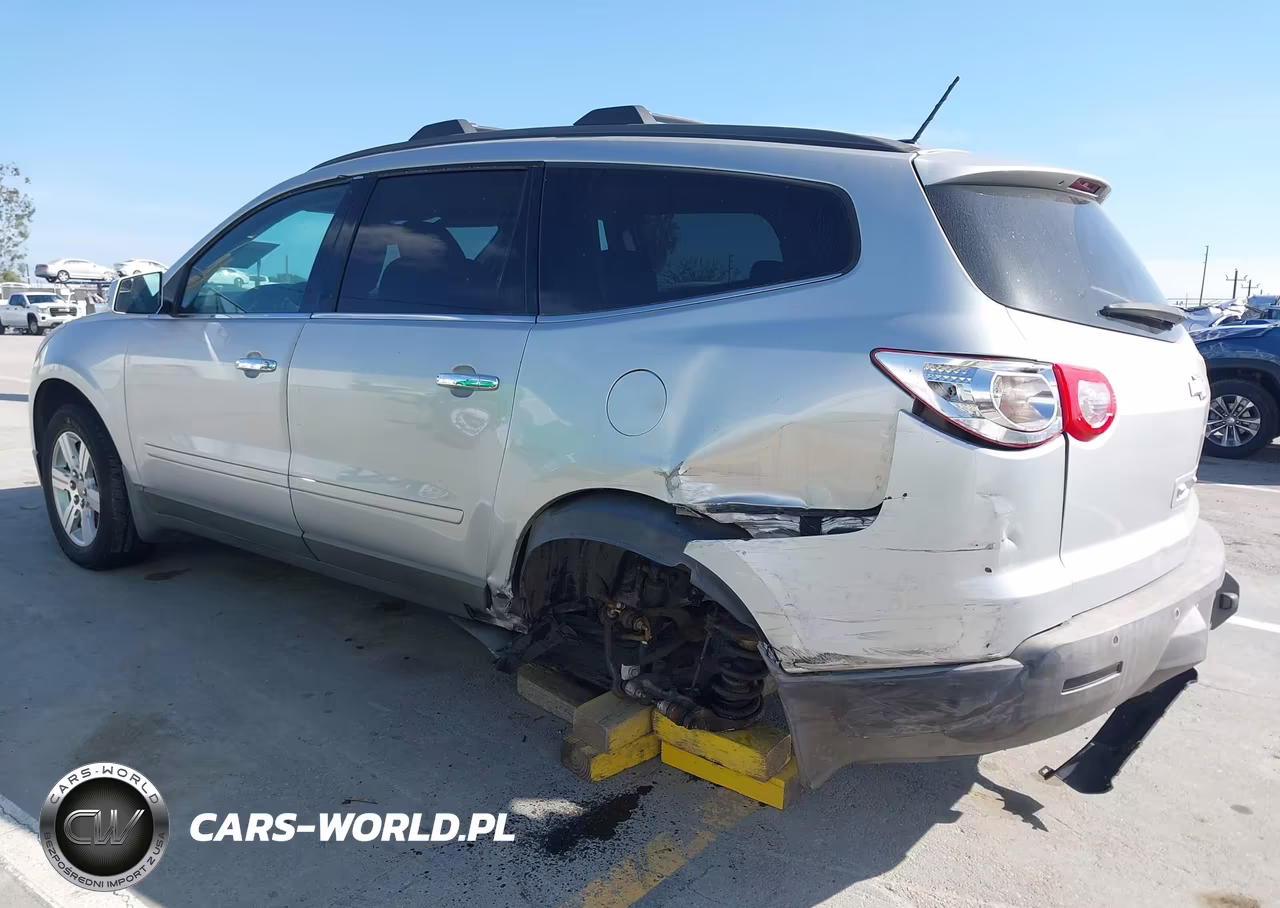 2010 Chevrolet Traverse Lt VIN:1GNLRFED3AJ264415 - 3