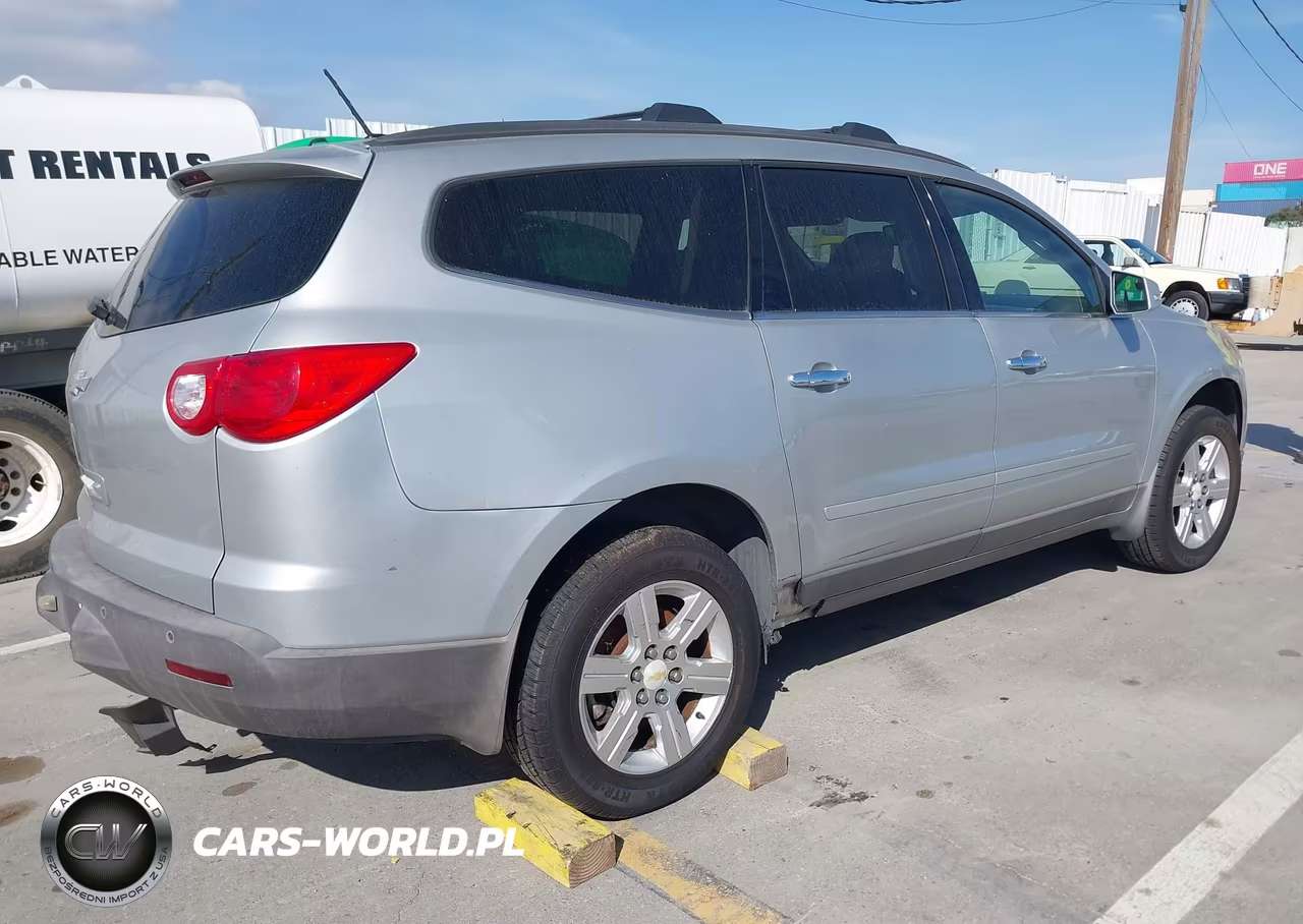2010 Chevrolet Traverse Lt VIN:1GNLRFED3AJ264415 - 4