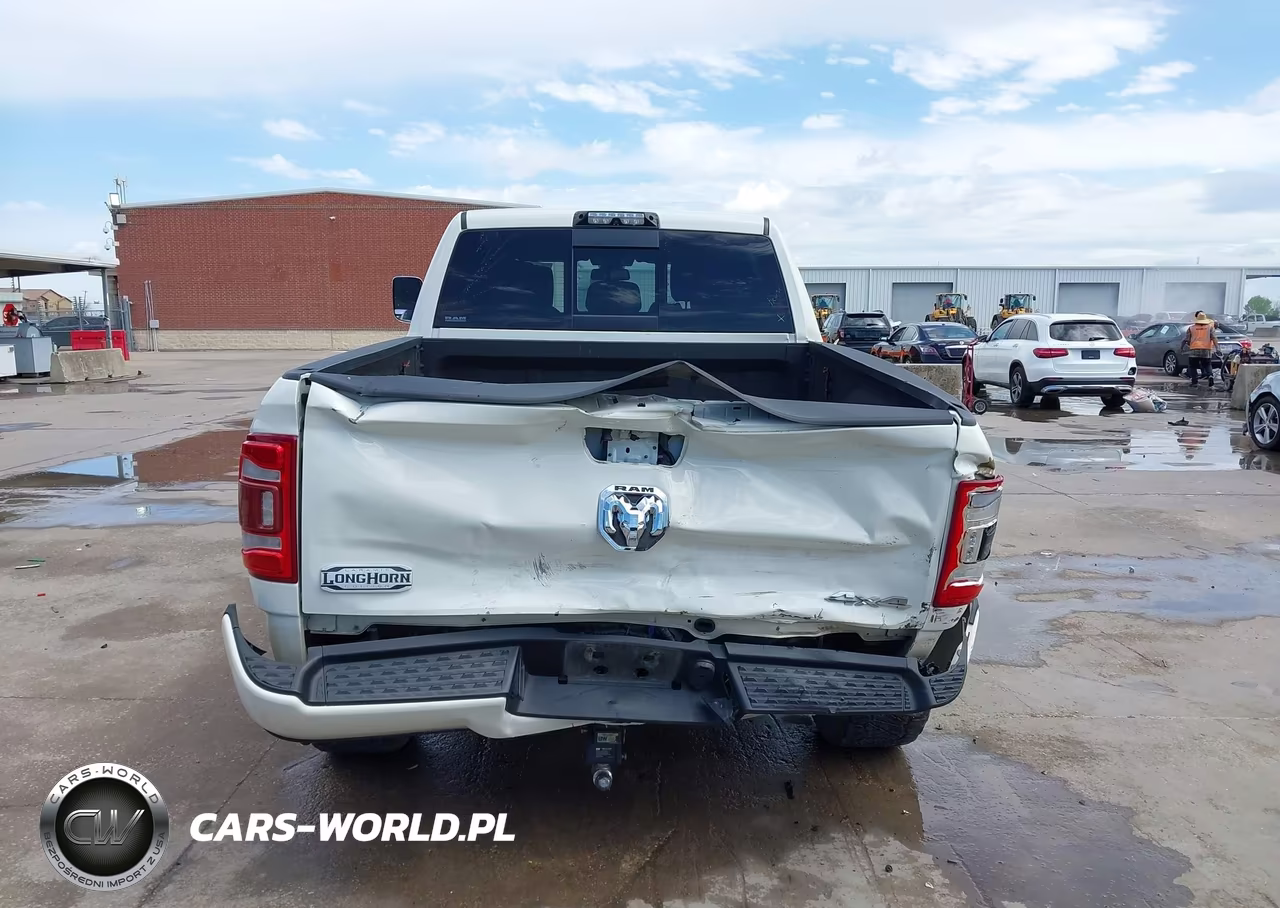 2020 Ram 2500 Laramie Longhorn 4X4 6'4 Box VIN:3C6UR5PL4LG228983 - 16