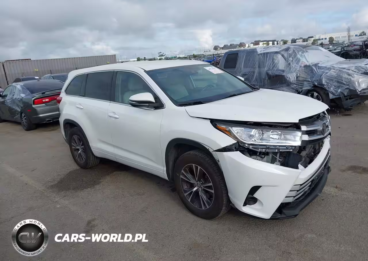 2018 Toyota Highlander Le