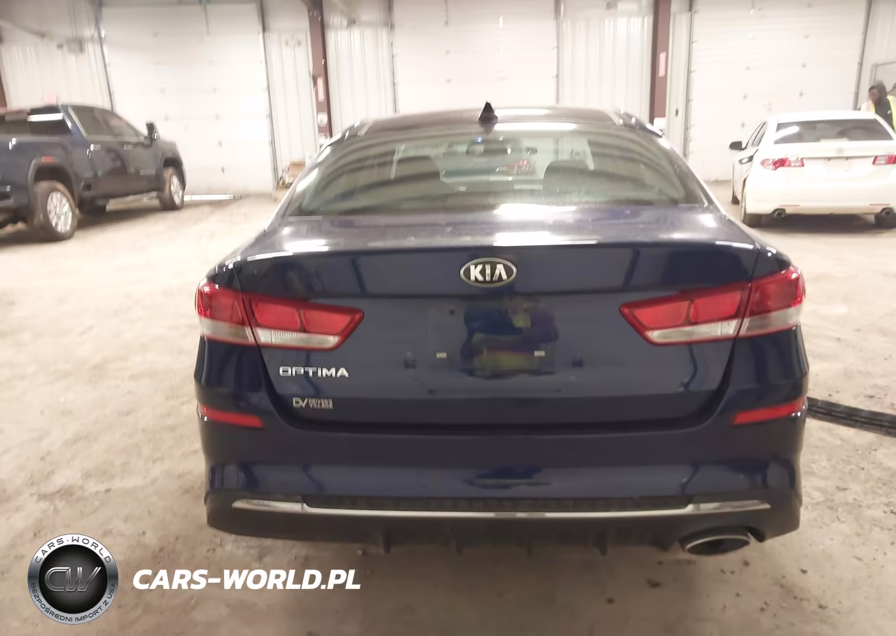 2019 Kia Optima Lx VIN:5XXGT4L35KG308365 - 16
