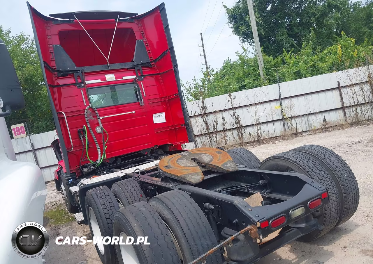 2018 Volvo Vnl VIN:4V4NC9EG0JN996982 - 3