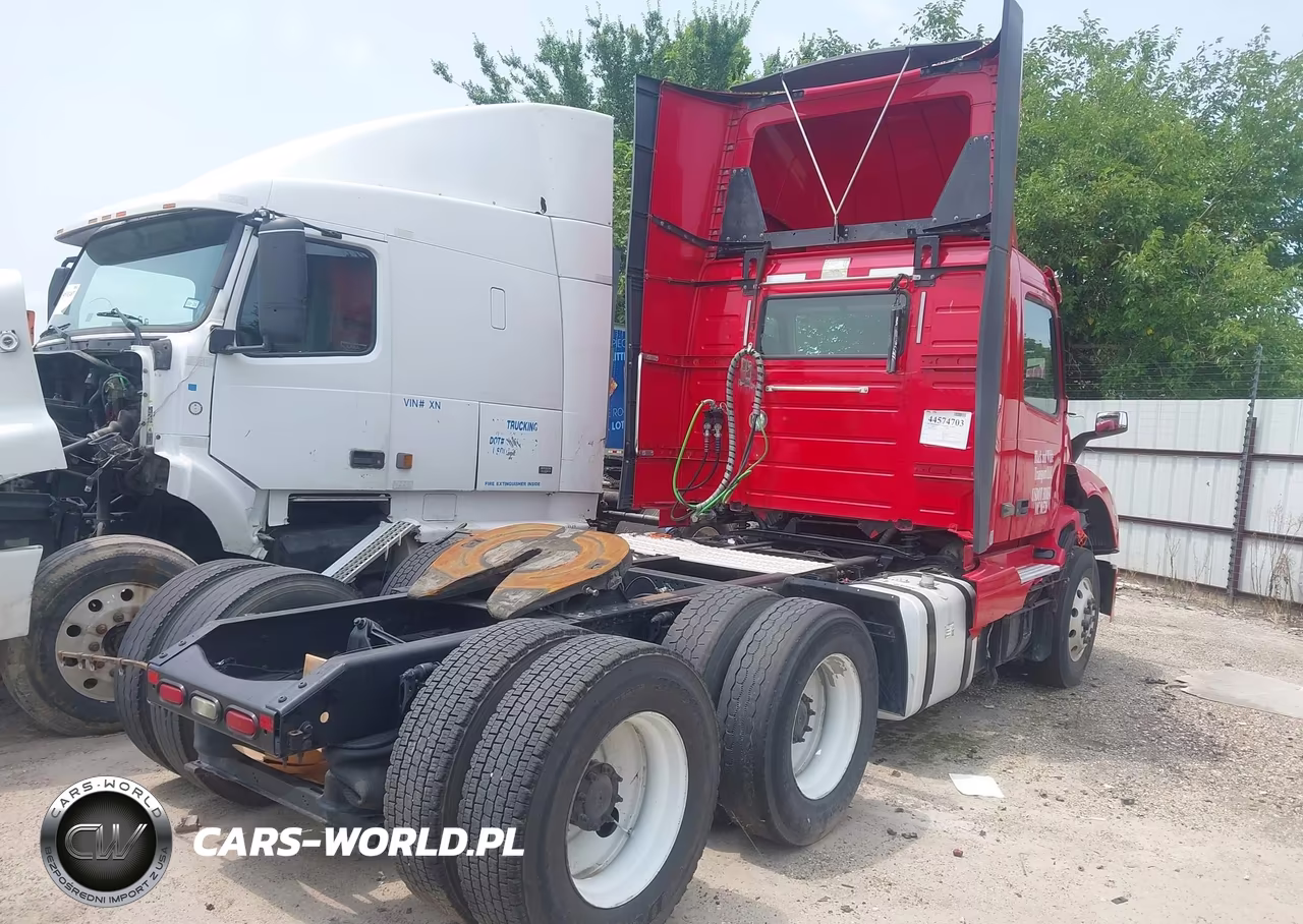 2018 Volvo Vnl VIN:4V4NC9EG0JN996982 - 4