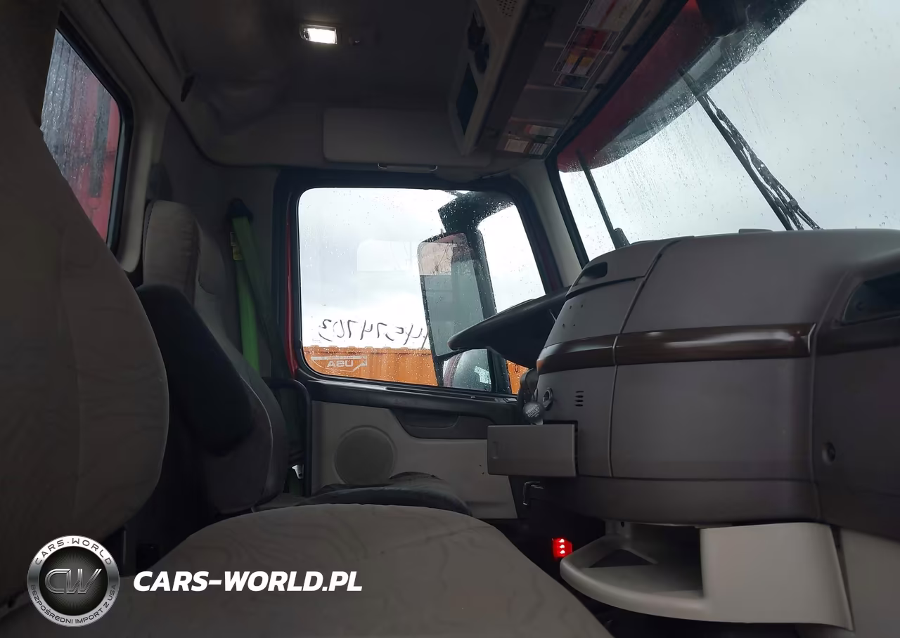 2018 Volvo Vnl VIN:4V4NC9EG0JN996982 - 7