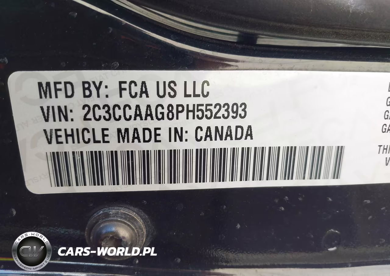 2023 Chrysler 300 Touring VIN:2C3CCAAG8PH552393 - 9