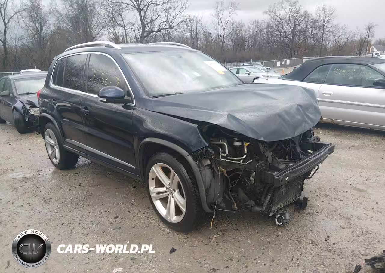 2016 Volkswagen Tiguan R-Line