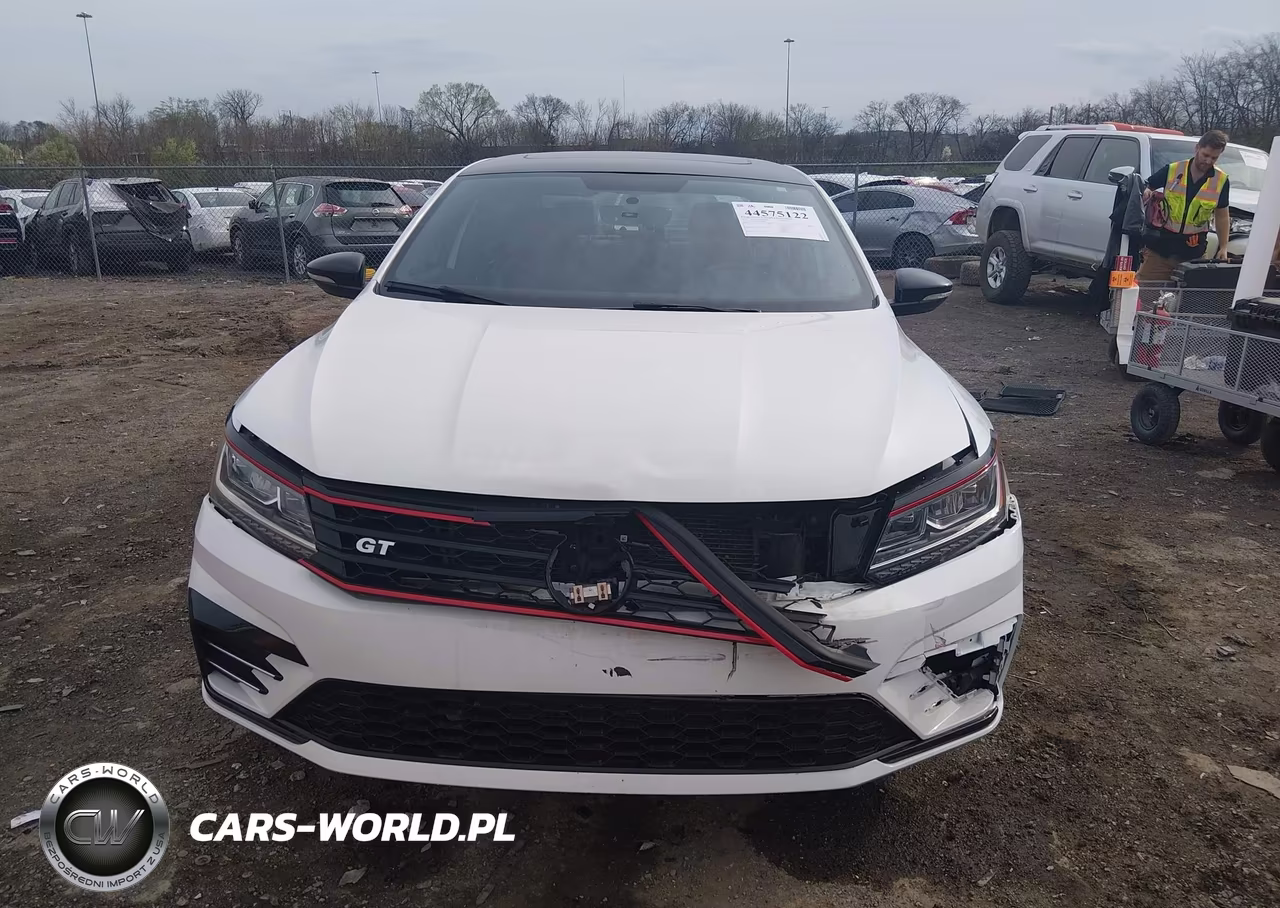 2018 Volkswagen Passat 3.6L V6 Gt VIN:1VWJM7A39JC034820 - 13