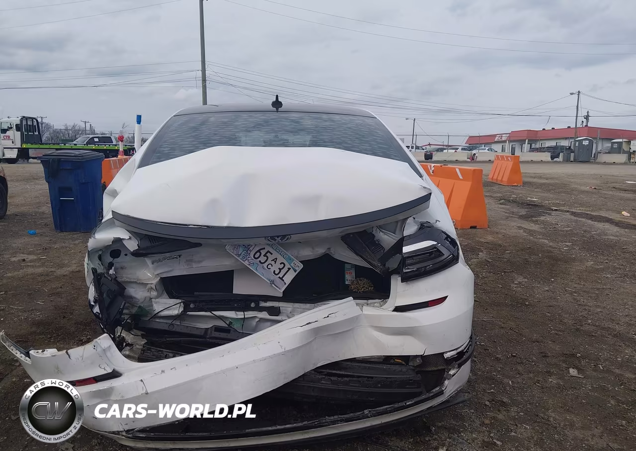 2018 Volkswagen Passat 3.6L V6 Gt VIN:1VWJM7A39JC034820 - 17