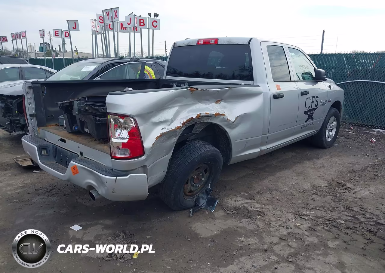 2017 Ram 1500 VIN:1C6RR7FT5HS809881 - 4