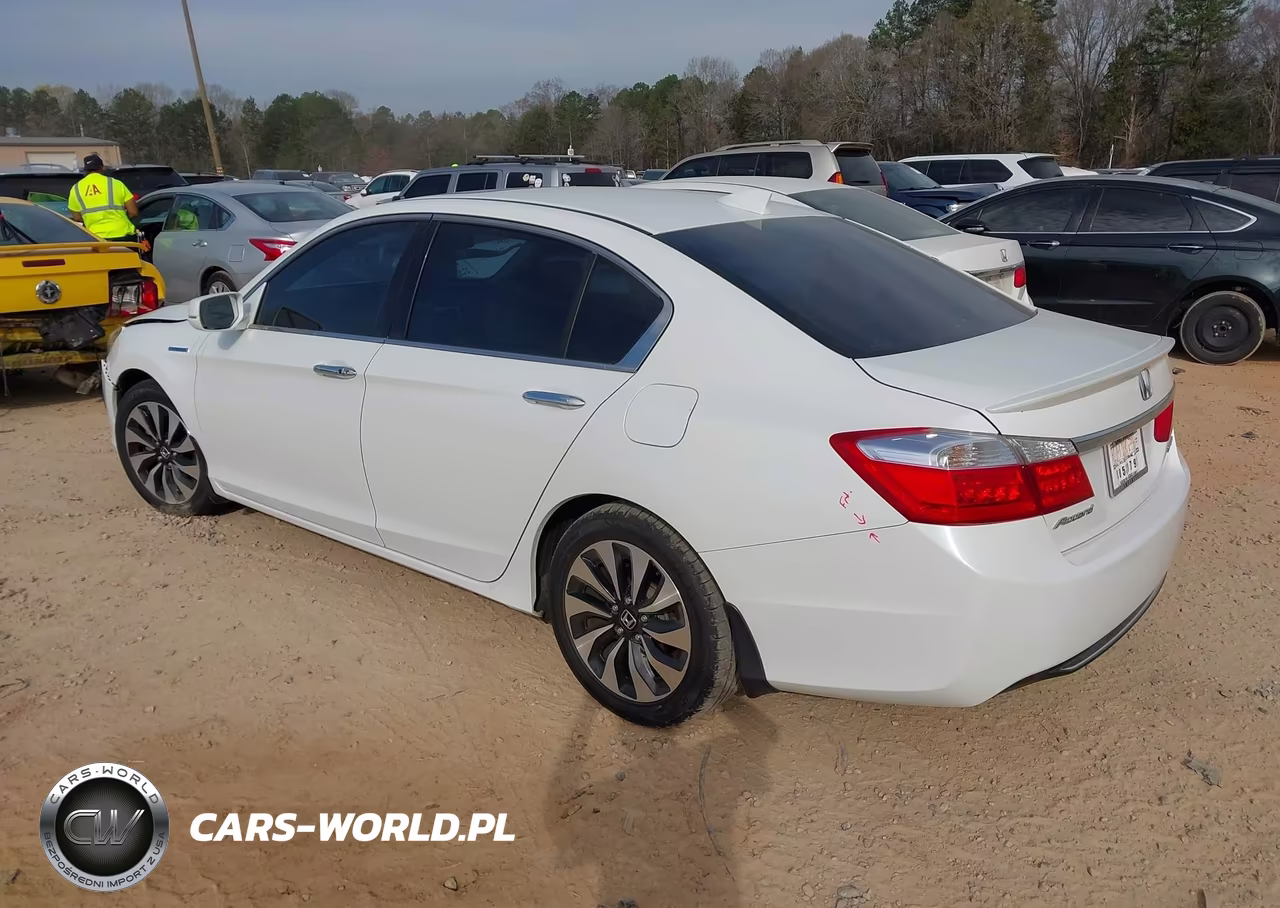 2015 Honda Accord Hybrid Ex-L VIN:1HGCR6F51FA007262 - 3