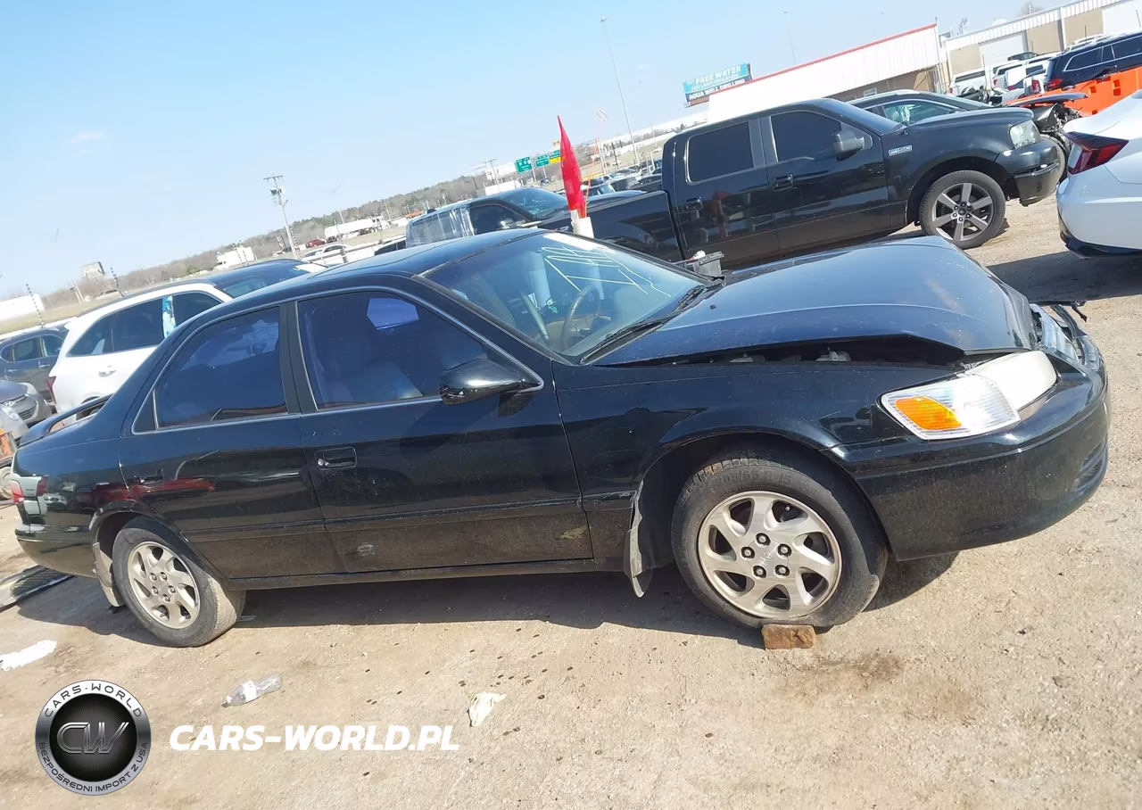 2000 Toyota Camry Le VIN:JT2BG22K3Y0516906 - 13