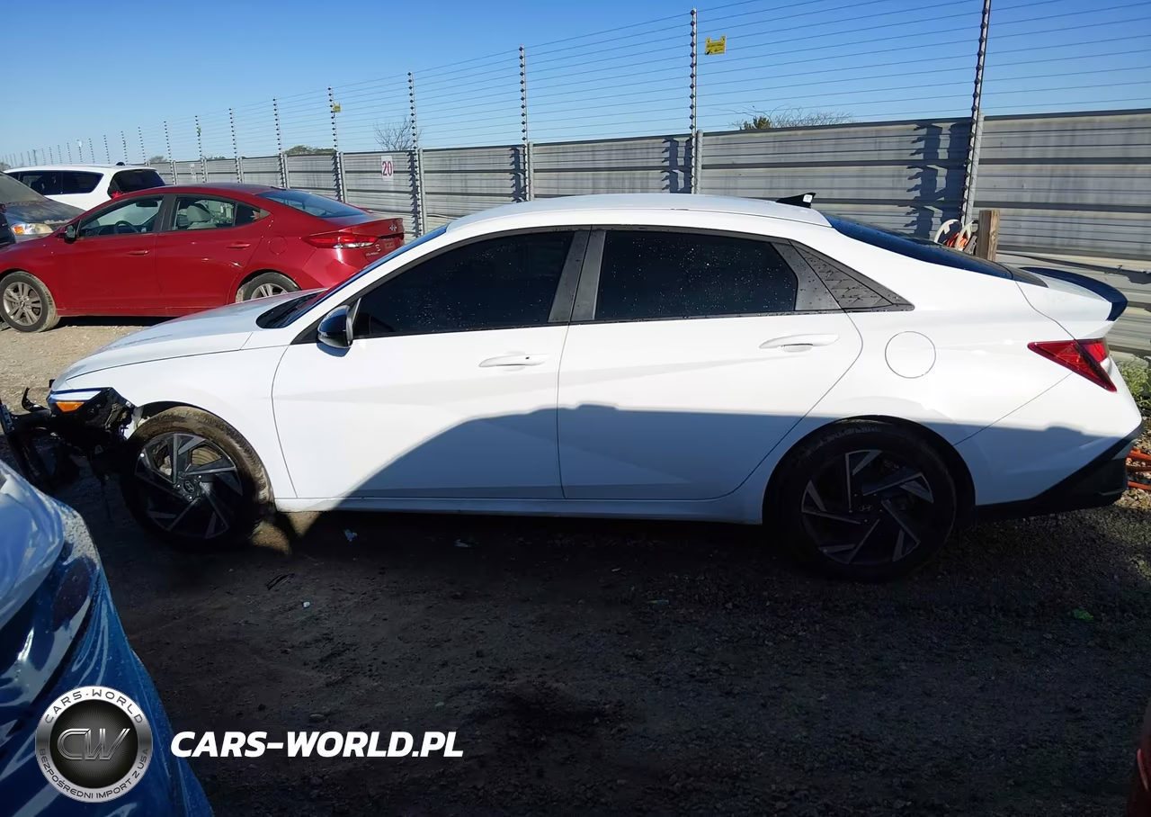 2025 Hyundai Elantra Sel Sport VIN:KMHLM4DG8SU031245 - 14