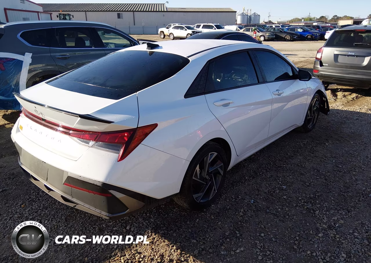 2025 Hyundai Elantra Sel Sport VIN:KMHLM4DG8SU031245 - 4