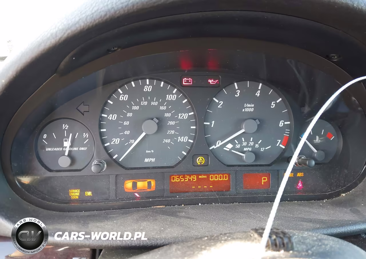 2004 BMW 325Ci VIN:WBABW33424PL32507 - 7