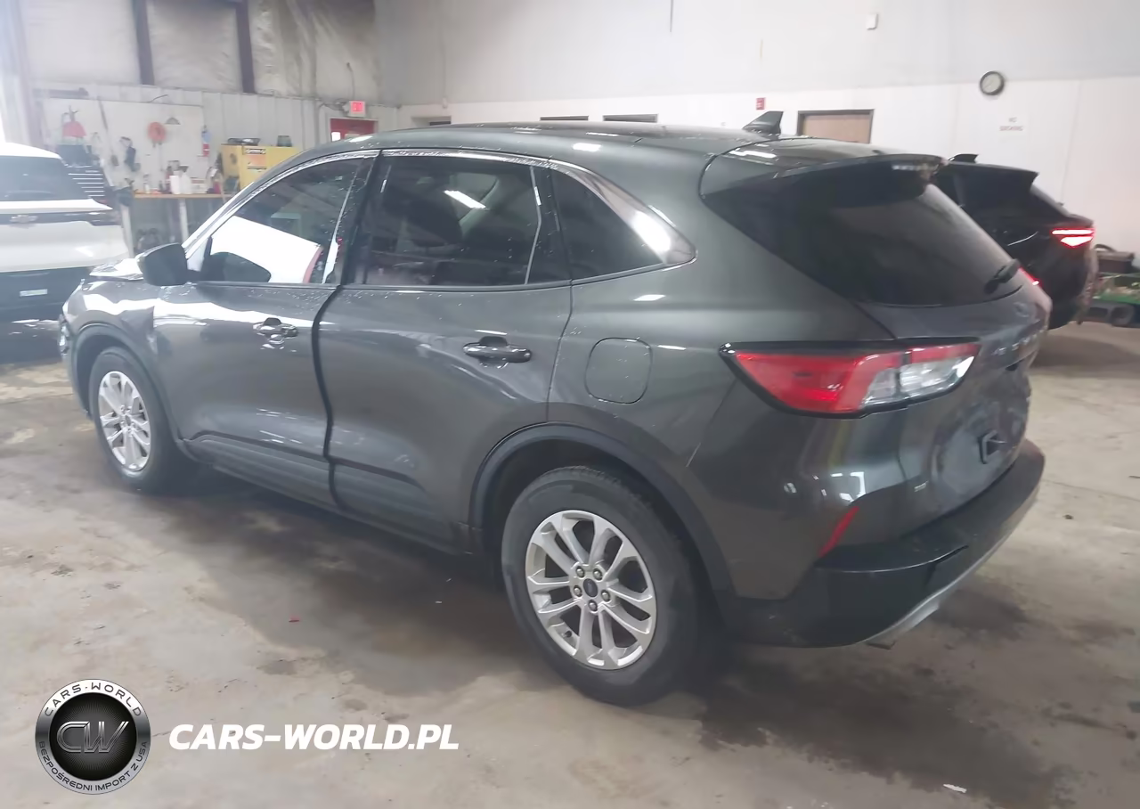 2020 Ford Escape Se VIN:1FMCU0G62LUC13844 - 3