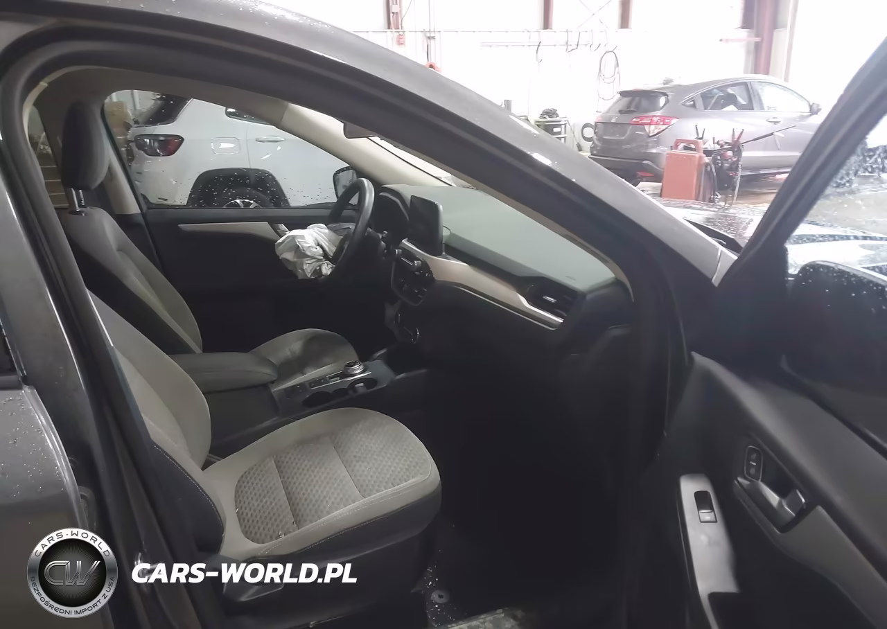 2020 Ford Escape Se VIN:1FMCU0G62LUC13844 - 5