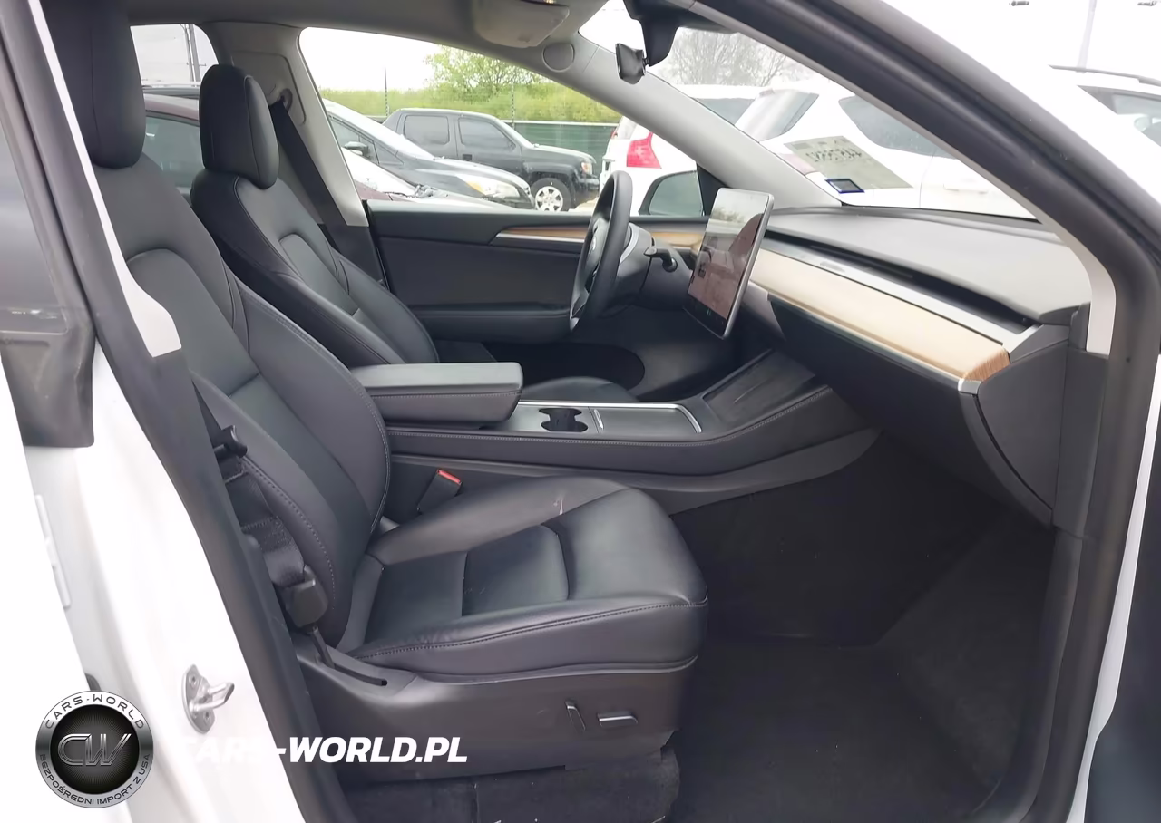 2022 Tesla Model Y Performance Dual Motor All-Wheel Drive VIN:7SAYGDEF4NF538070 - 5