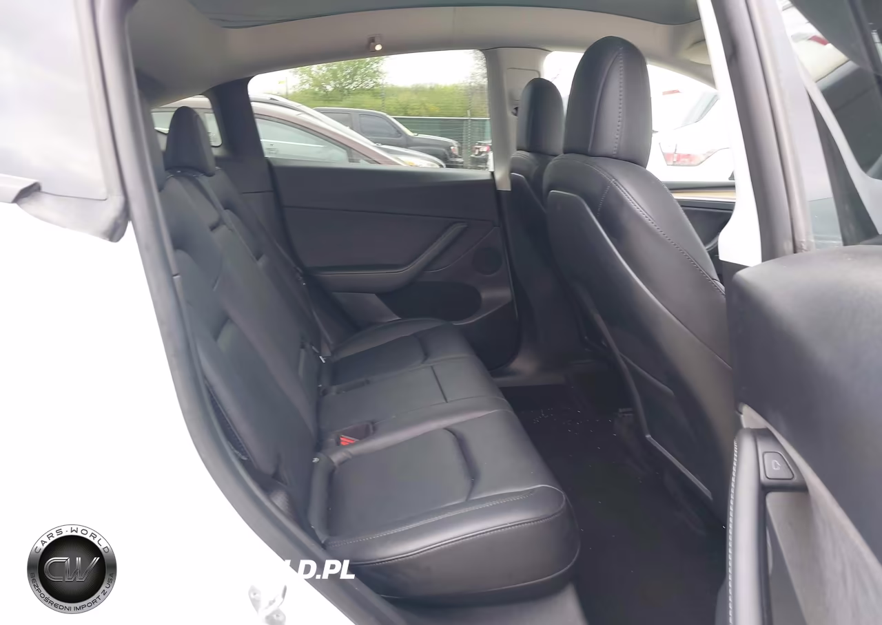 2022 Tesla Model Y Performance Dual Motor All-Wheel Drive VIN:7SAYGDEF4NF538070 - 8