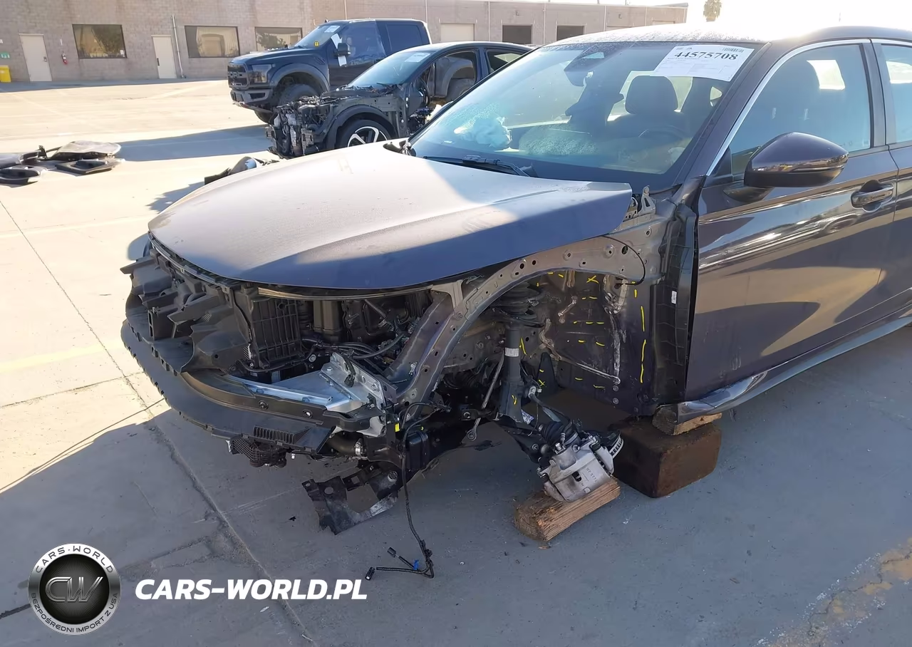 2024 Honda Civic Sport Touring VIN:19XFL1H87RE029680 - 6