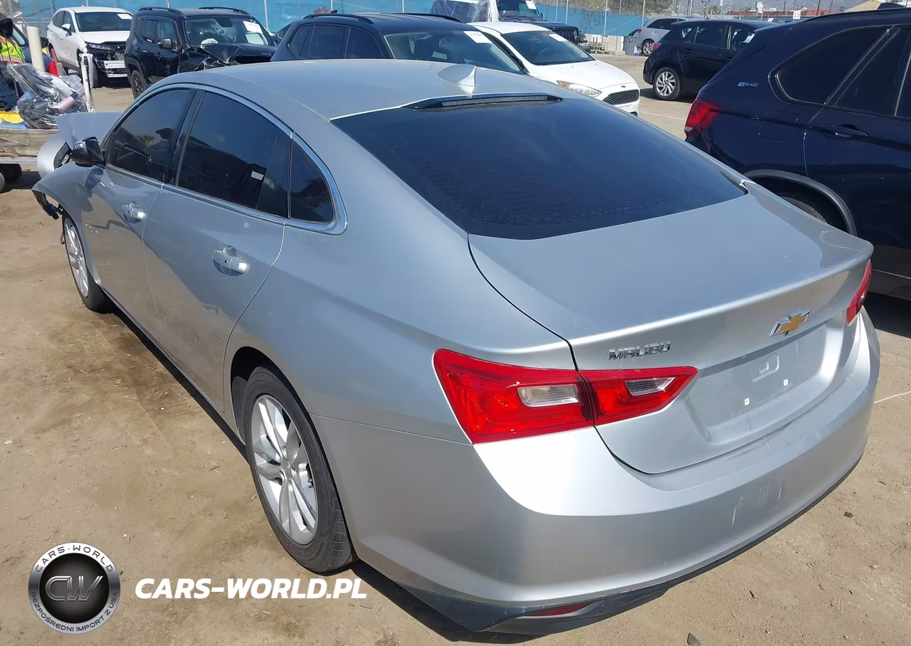 2018 Chevrolet Malibu Lt VIN:1G1ZD5ST9JF275048 - 3