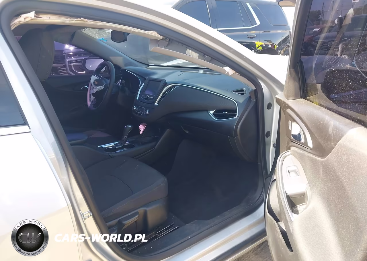 2018 Chevrolet Malibu Lt VIN:1G1ZD5ST9JF275048 - 5