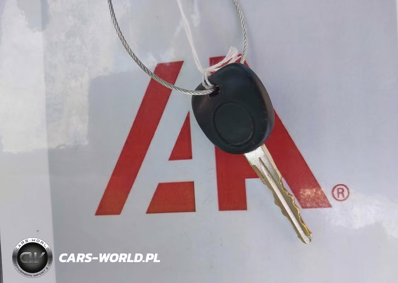 2003 Saturn Ion 2 VIN:1G8AJ52FX3Z186625 - 11