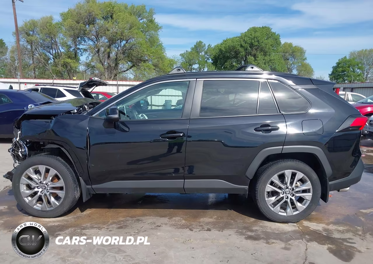 2024 Toyota Rav4 Xle Premium VIN:2T3C1RFV2RW302447 - 13