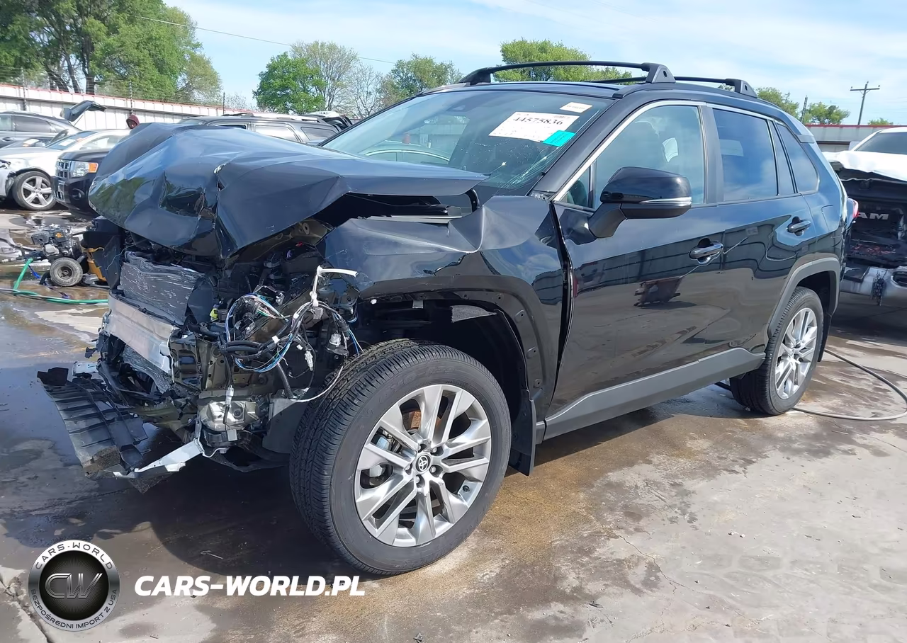 2024 Toyota Rav4 Xle Premium VIN:2T3C1RFV2RW302447 - 2