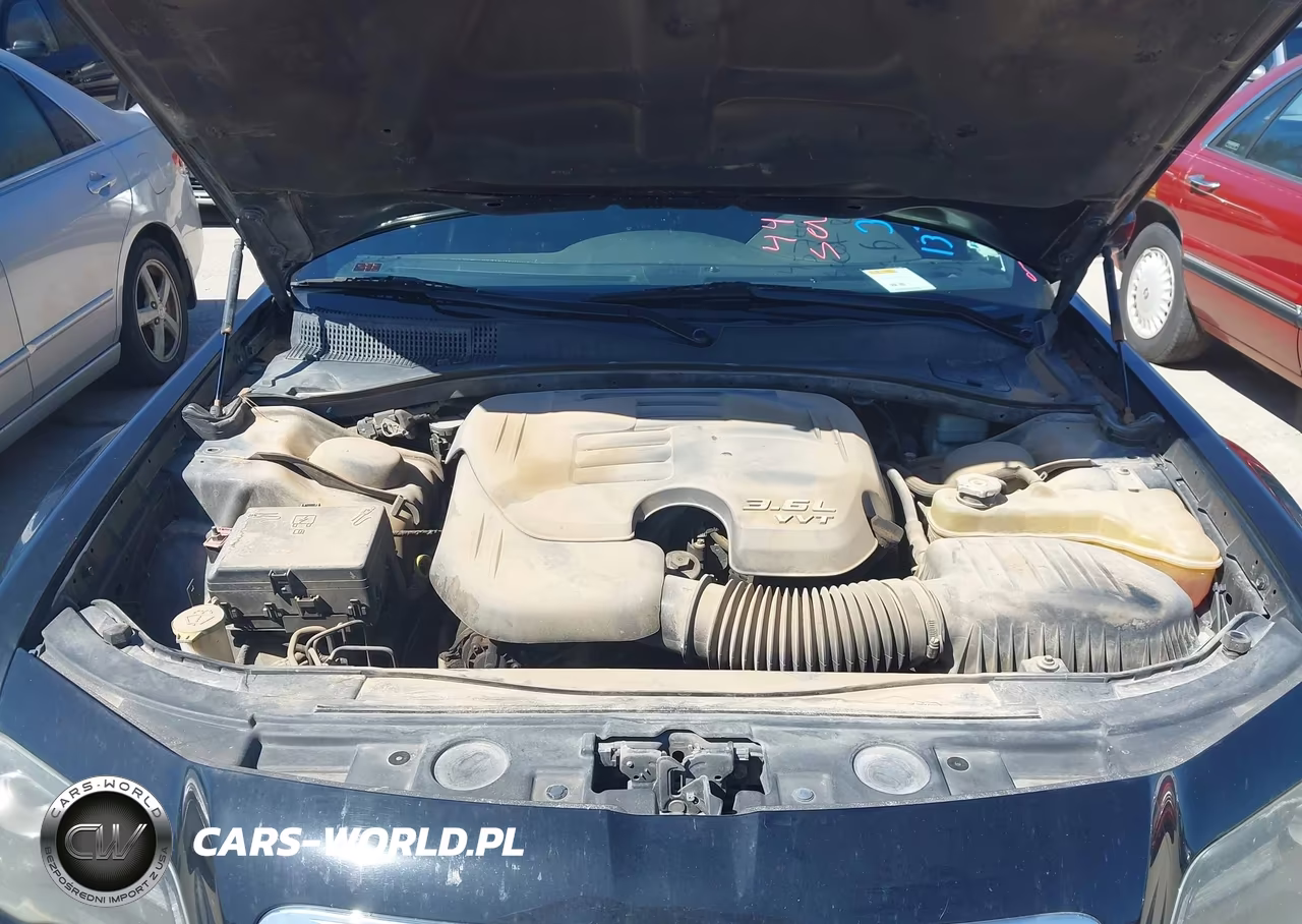 2012 Chrysler 300 S V6 VIN:2C3CCABG9CH133025 - 10
