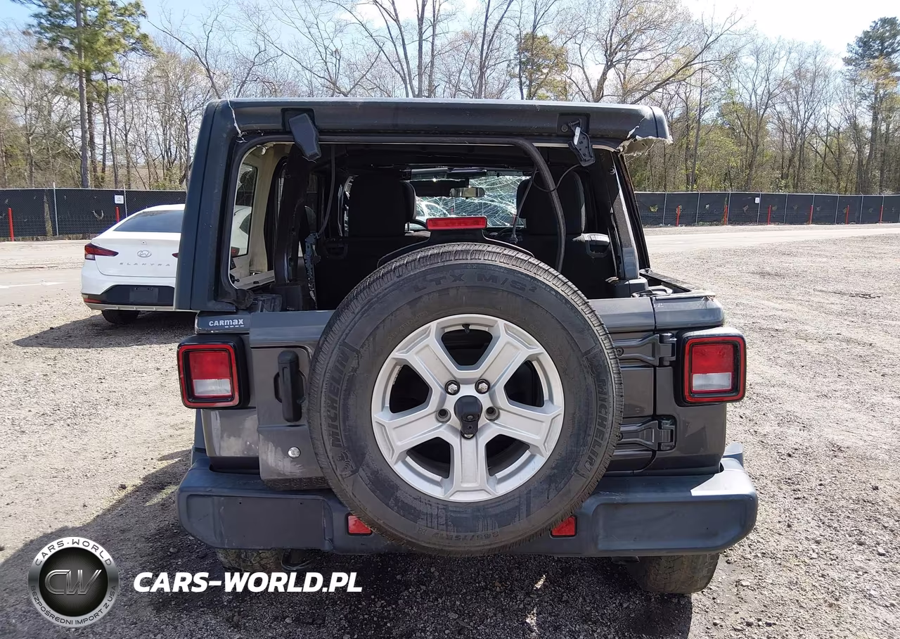 2020 Jeep Wrangler Unlimited Sahara 4X4 VIN:1C4HJXEN0LW198996 - 17