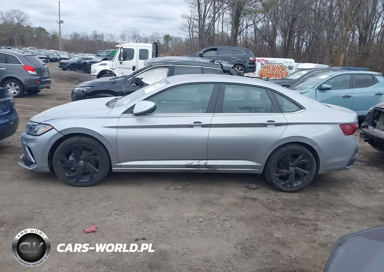2025 Volkswagen Jetta 1.5T Se VIN:3VWEX7BU2SM028289 - 14