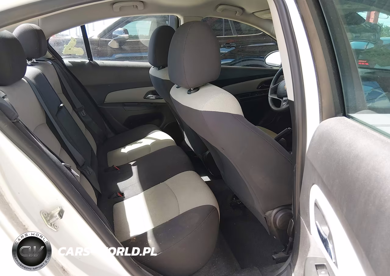 2014 Chevrolet Cruze Ls Auto VIN:1G1PA5SH7E7215006 - 8