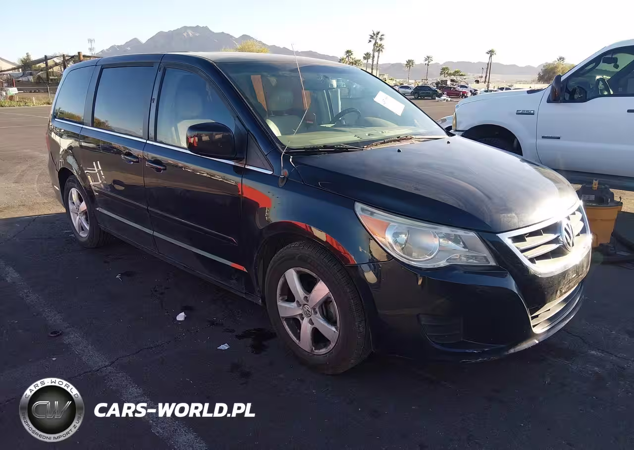 2010 Volkswagen Routan Sel