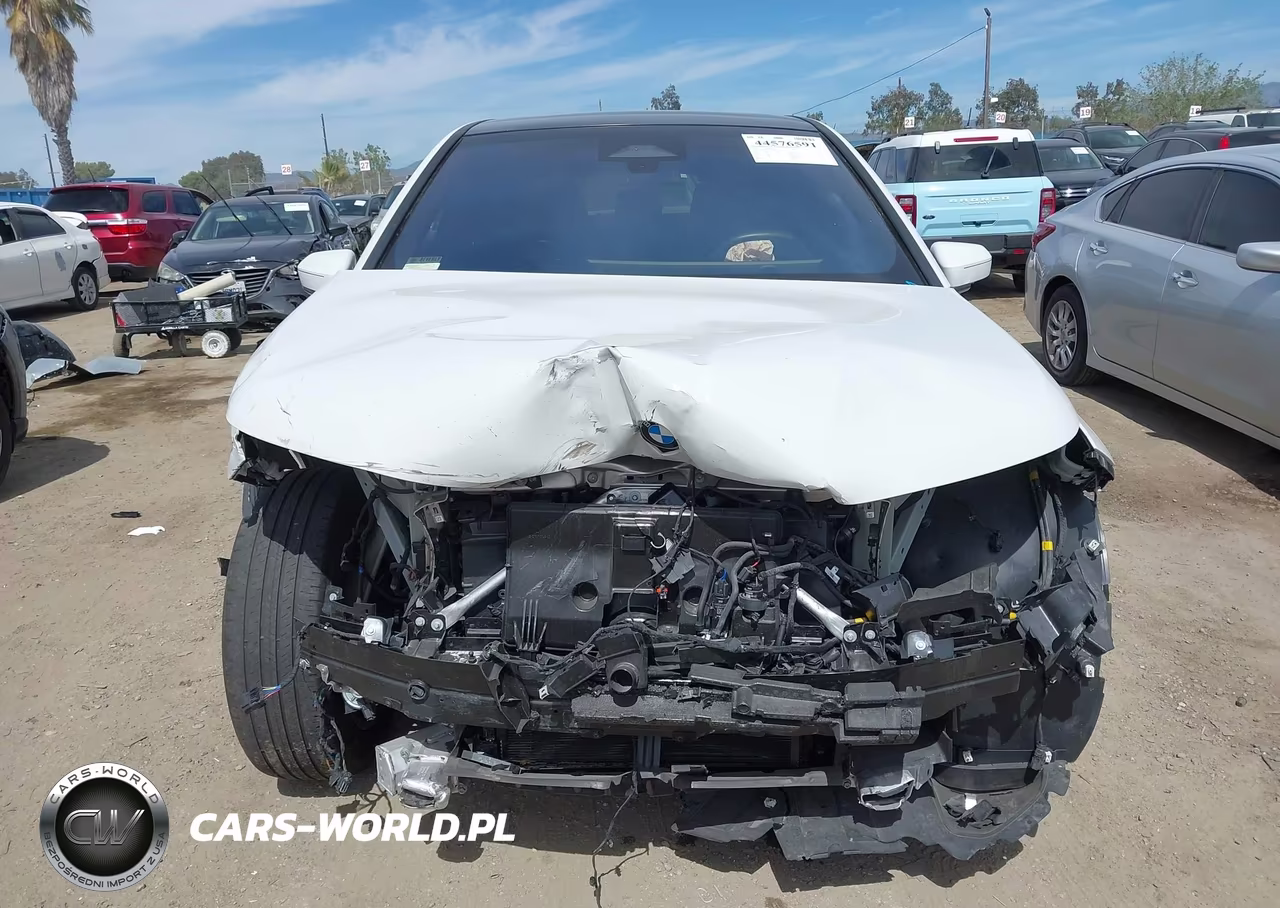 2024 BMW Ix xDrive50 VIN:WB523CF01RCR96800 - 13