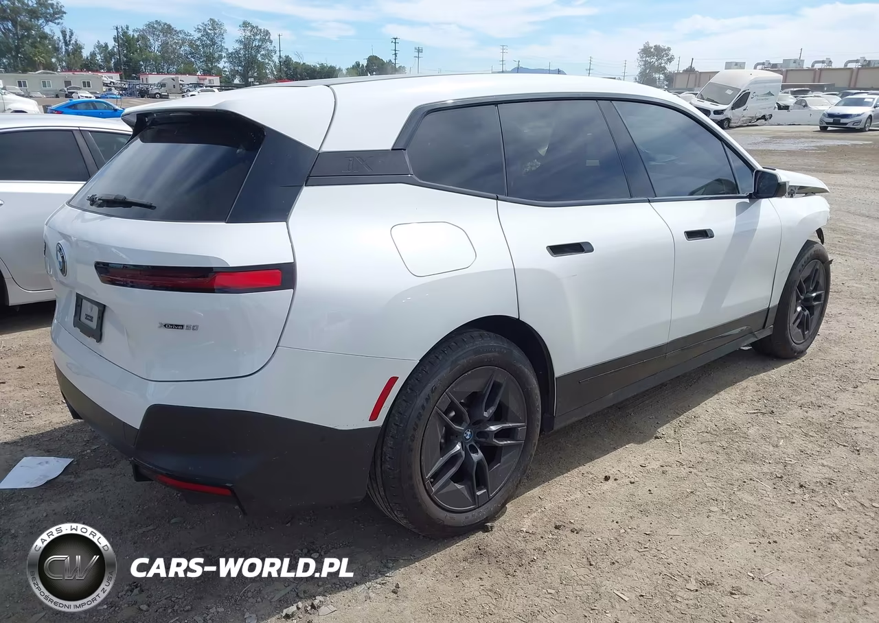 2024 BMW Ix xDrive50 VIN:WB523CF01RCR96800 - 4