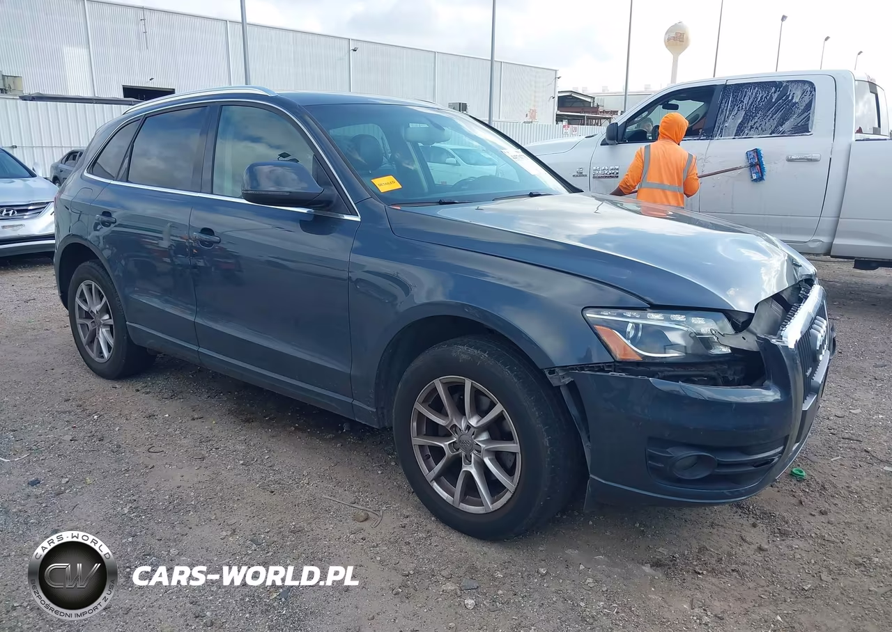 2011 Audi Q5 2.0T Premium