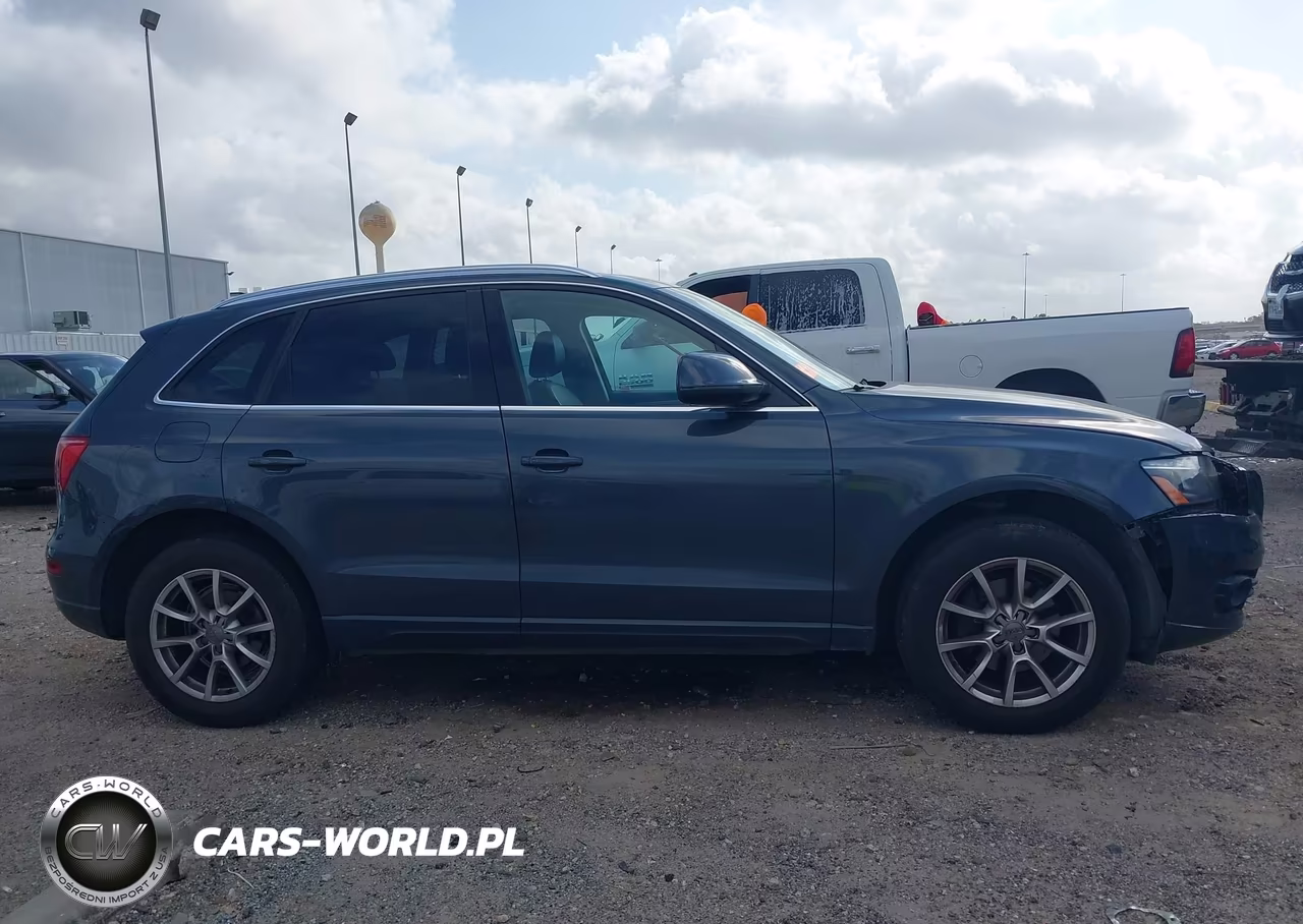 2011 Audi Q5 2.0T Premium VIN:WA1LFAFPXBA008782 - 13