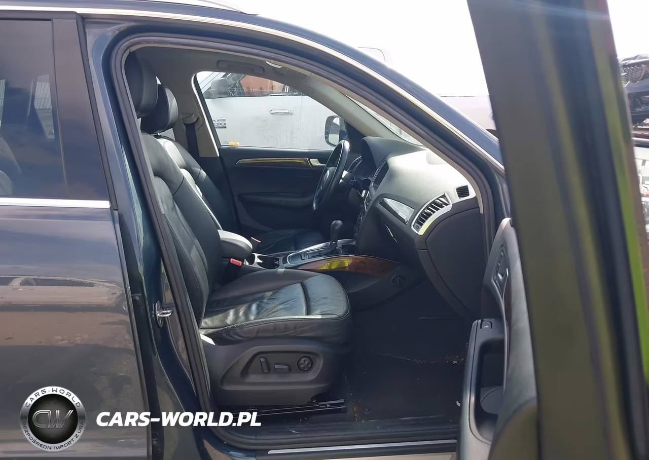 2011 Audi Q5 2.0T Premium VIN:WA1LFAFPXBA008782 - 5