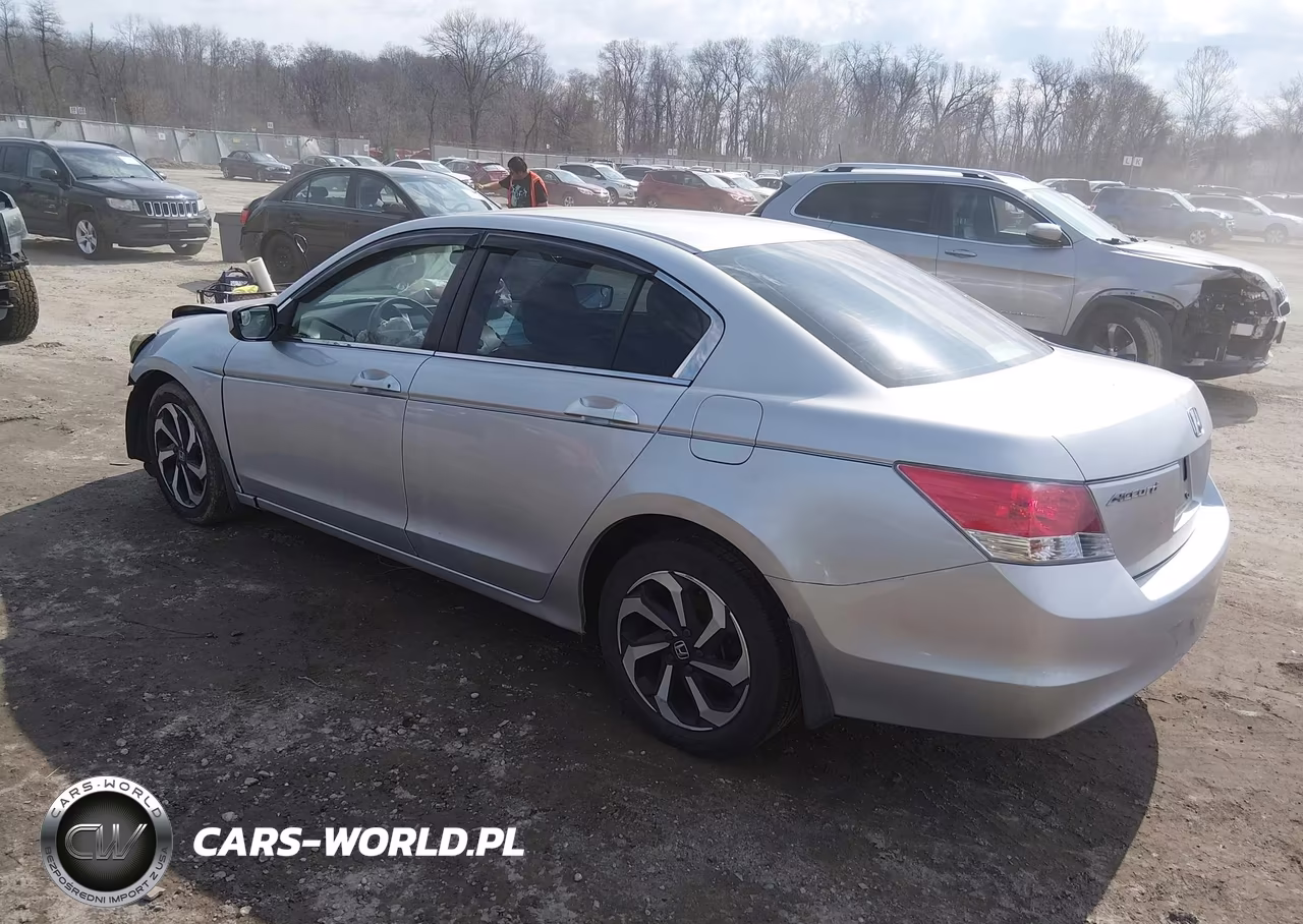 2010 Honda Accord 2.4 Lx-P VIN:1HGCP2F47AA135245 - 3