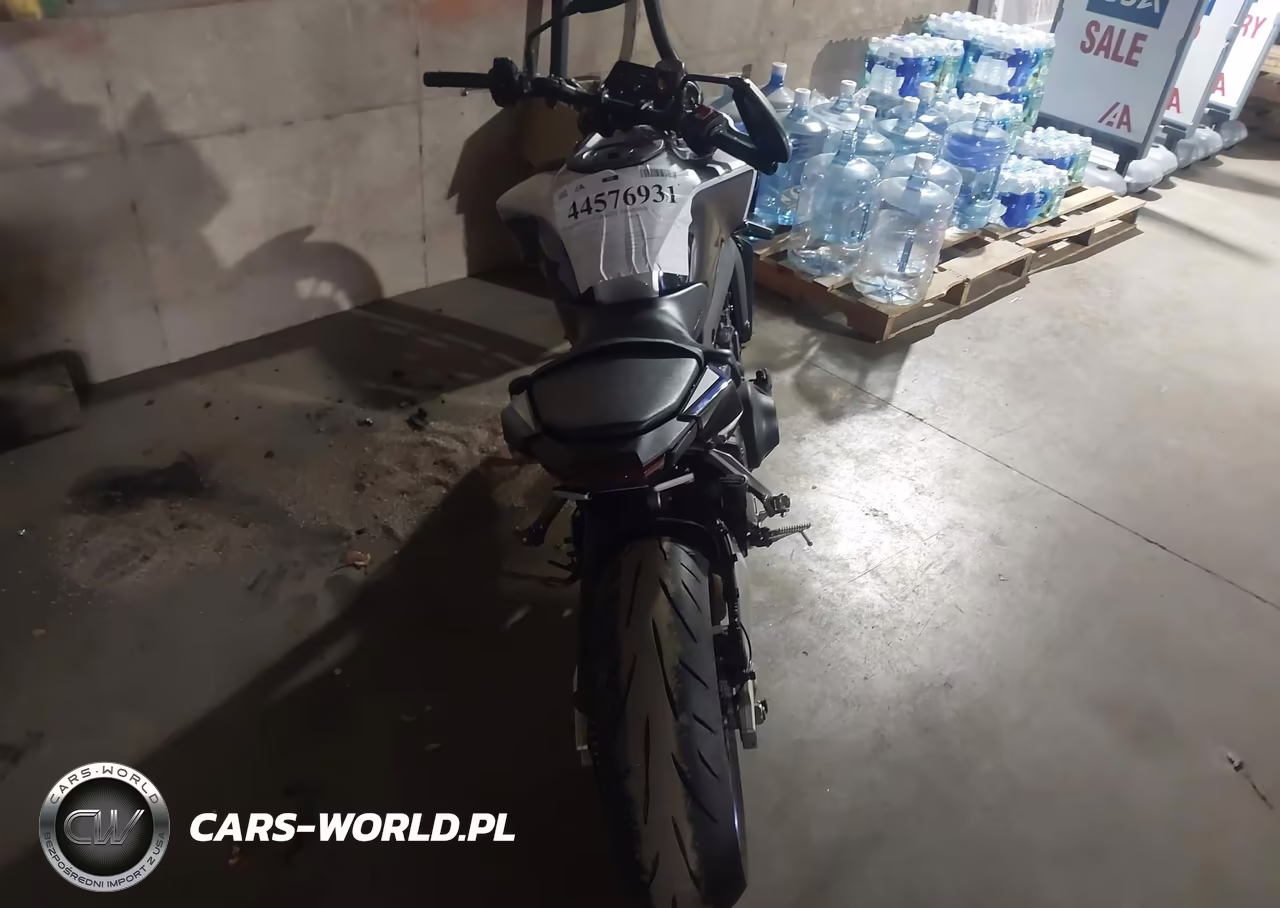 2025 Yamaha Mt09 Sp VIN:JYARN95E0SA001675 - 6