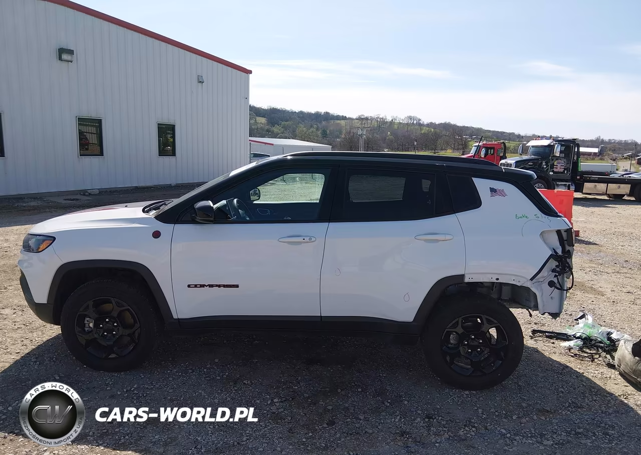 2024 Jeep Compass Trailhawk 4X4 VIN:3C4NJDDN5RT609391 - 15